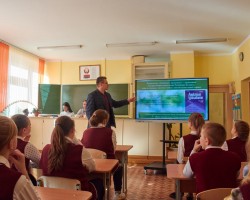 Издательство «Адукацыя і выхаванне» посетило школу в аг. Ржавка Бешенковичского района Издательство «Адукацыя і выхаванне» посетило школу в аг. Ржавка Бешенковичского района